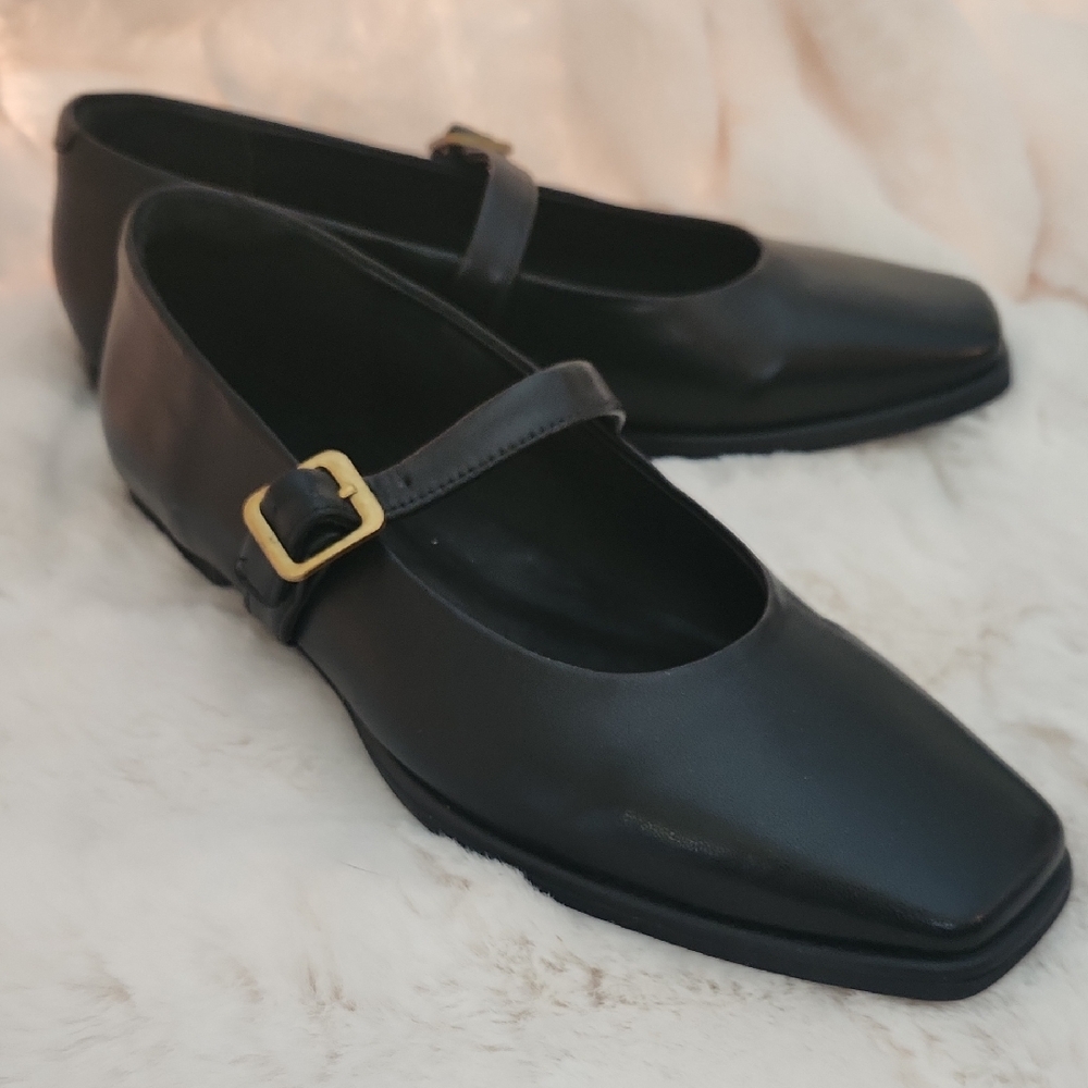 Classic Black Mary Jane Shoes